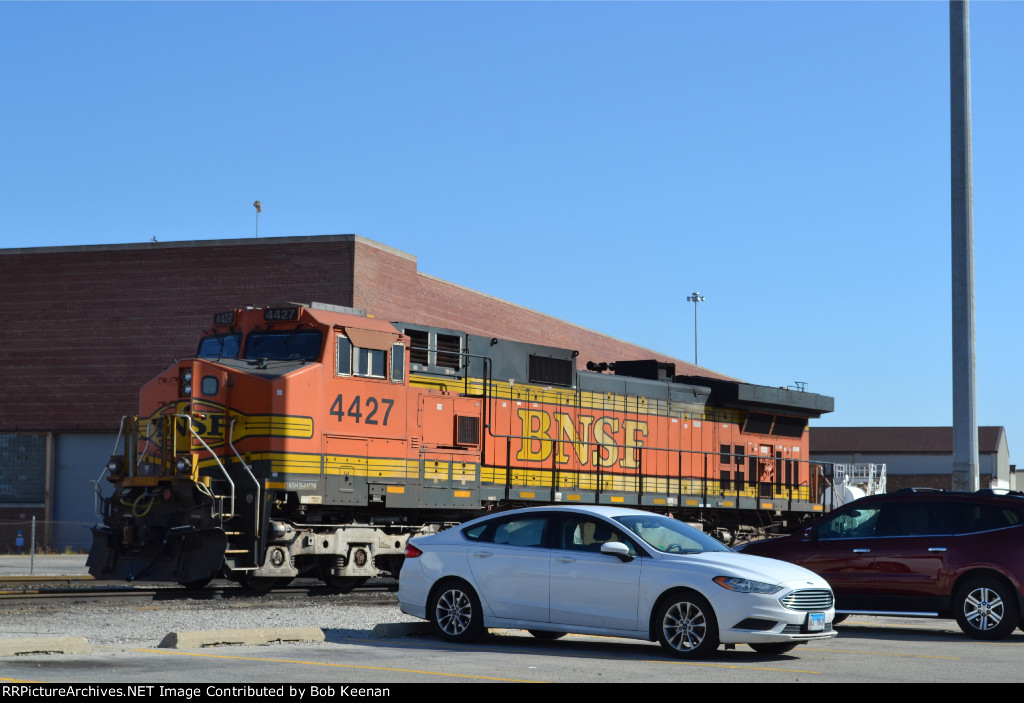 BNSF 4427